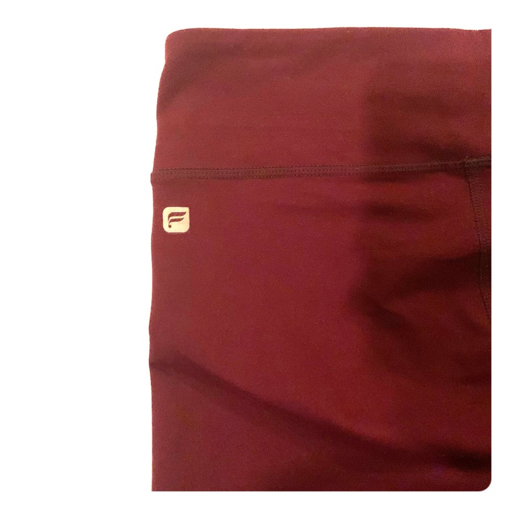 Fabletics Burgundy leggings cropped